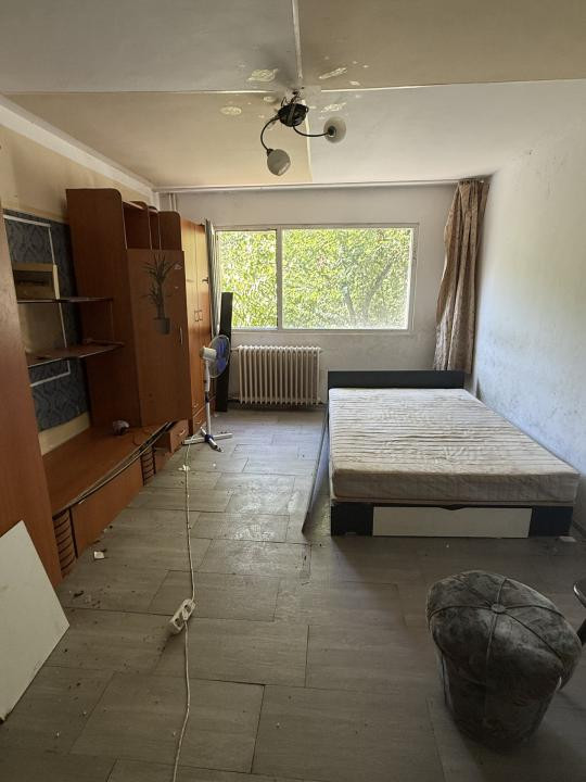Apartament cu o camera, 22 mp utili, etaj 2 - COMPLEXUL STUDENTESC