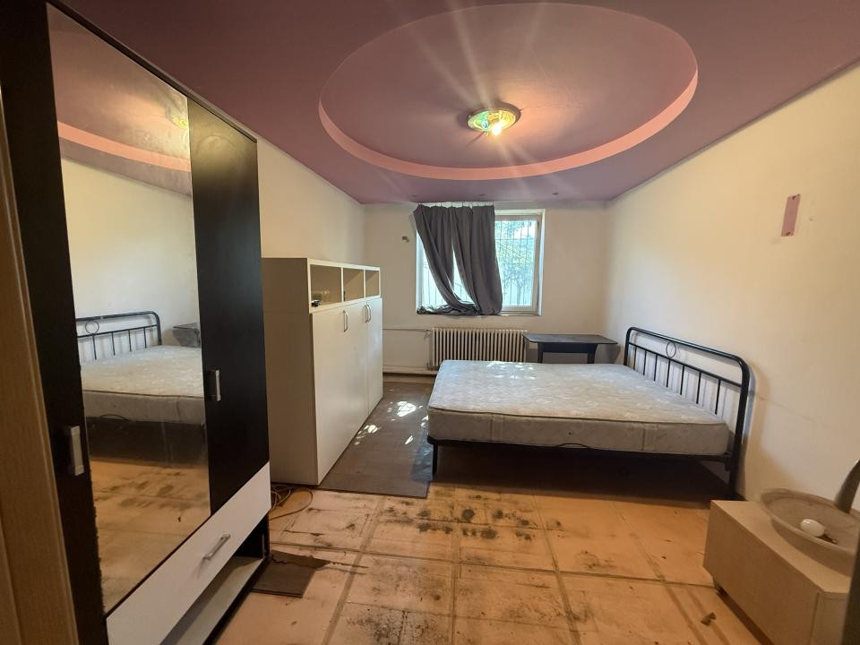 Apartament cu o camera, 22 mp utili, parter - COMPLEXUL STUDENTESC