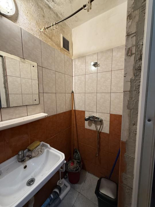 Apartament cu o camera, 22 mp utili, parter - COMPLEXUL STUDENTESC