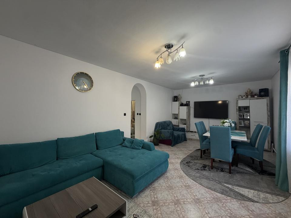 Casa individuala 5 camere, 173mp utili, 1159mp teren in Utvin 