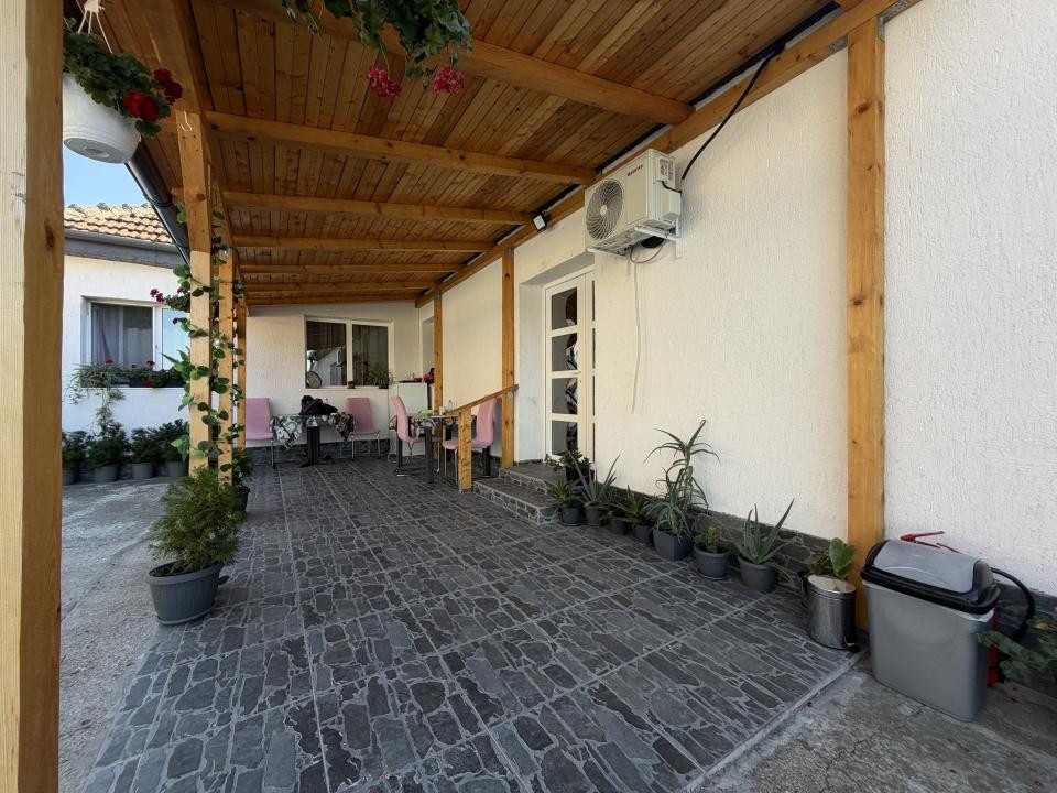 Casa individuala 5 camere, 173mp utili, 1159mp teren in Utvin 