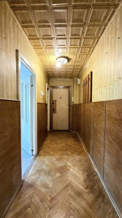 Apartament 2 camere, 50 mp utili, etaj 3 - zona Soarelui
