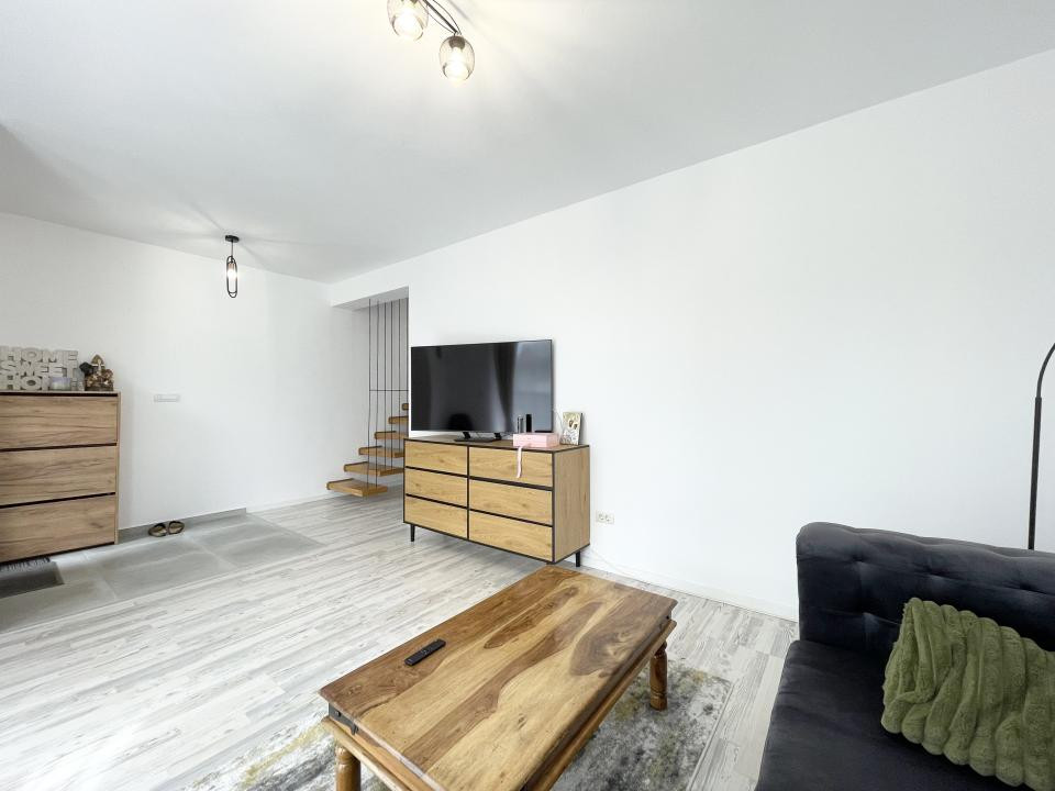 Duplex mobilat, 103 mp pozitie excelenta - Mosnita Noua