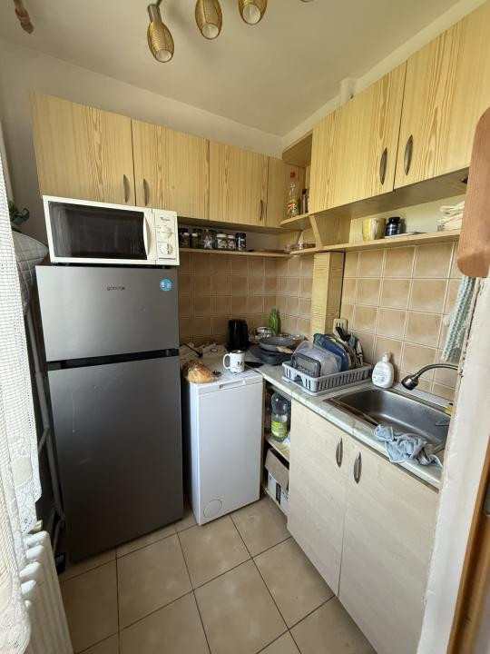 Apartament cu o camera, 15 mp utili, etaj 2 - Complexul Studentesc