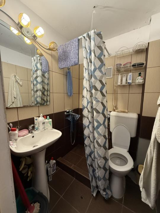 Apartament cu o camera, 15 mp utili, etaj 2 - Complexul Studentesc