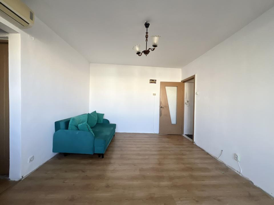 Apartament 3 camere, etaj 3, 51 mp utili, centrala proprie -zona Dacia