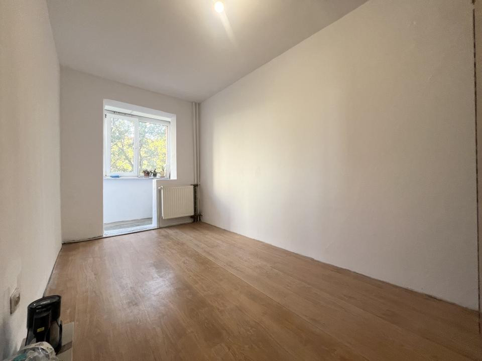 Apartament 3 camere, etaj 3, 51 mp utili, centrala proprie -zona Dacia