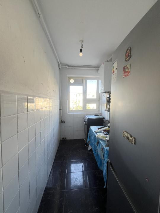 Apartament 3 camere, etaj 3, 51 mp utili, centrala proprie -zona Dacia