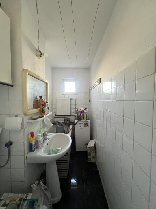 Apartament 3 camere, etaj 3, 51 mp utili, centrala proprie -zona Dacia