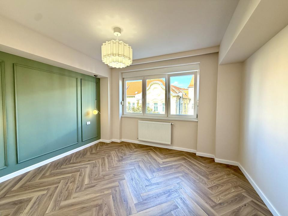 Apartament ultracentral, 52 mp utili, locatie premium - Centru Timisoara