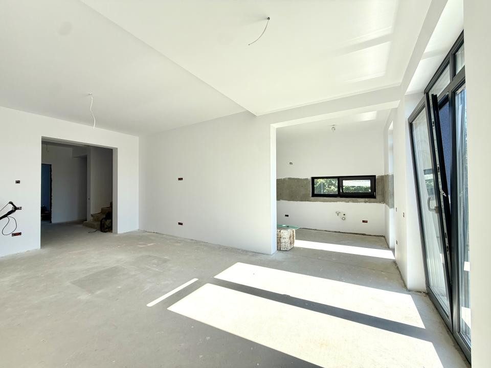 Duplex modern, 4 camere, 125 mp utili, 400 mp teren - Dumbravita