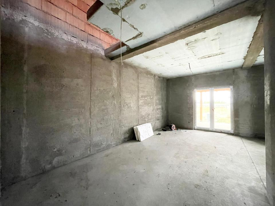 Duplex 78 mp si posibilitate mansardare - Mosnita Veche