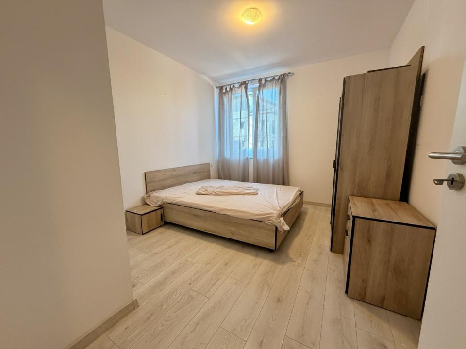Apartament 3 camere cu gradina - intrare in Dumbravita