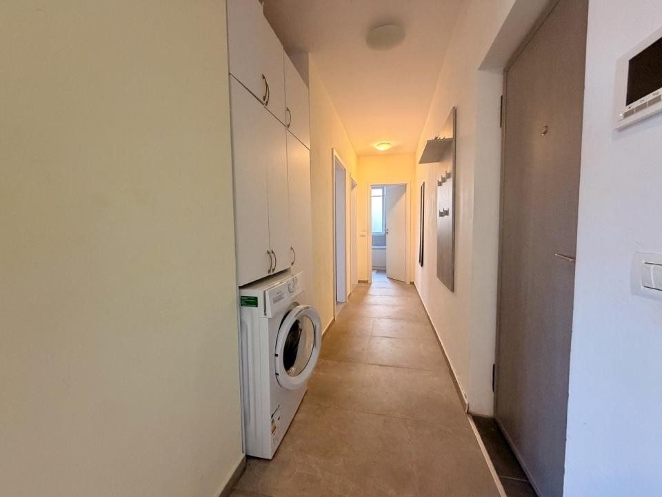 Apartament 3 camere cu gradina - intrare in Dumbravita