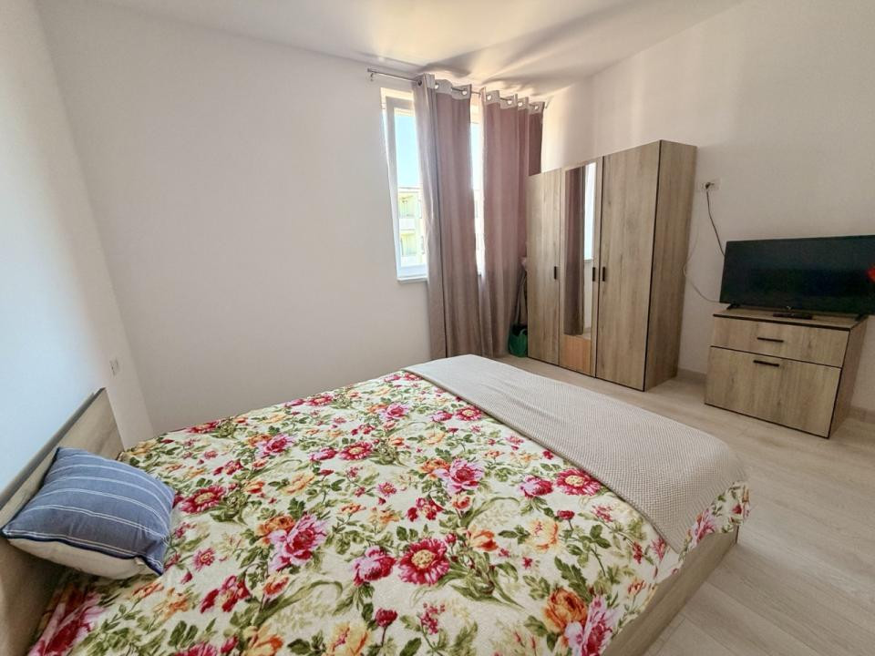 Apartament cu 3 camere si 2 locuri de parcare - Dumbravita