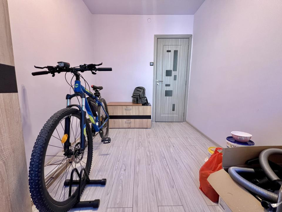  Apartament cu 3 camere, 48 mp utili, etaj 2, cu acoperis - Sagului