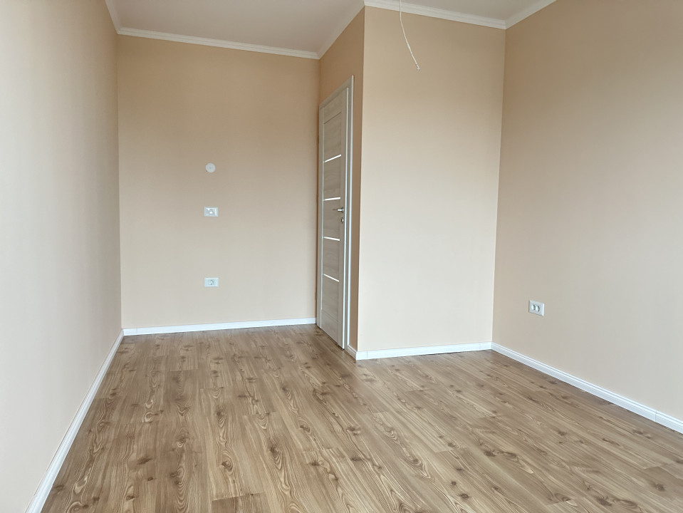 Oportunitate, duplex 4 camere, 150 mp utili, 335 mp teren + garaj - Dumbravita 