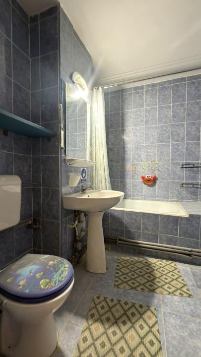 Apartament cu 3 camere 67mp util, Decomandat, Centrala proprie -zona Freidorf