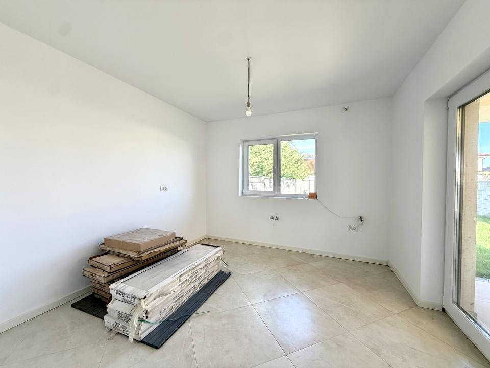 Duplex modern, 5 camere, 135 utili, 426 mp teren - Dumbravita