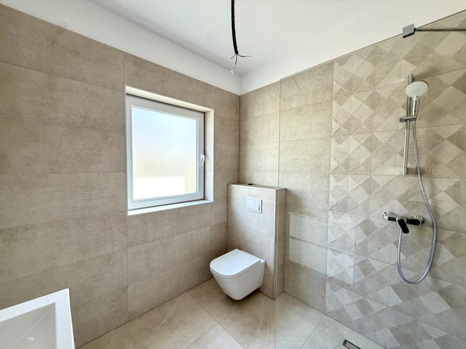 Duplex modern, 5 camere, 135 utili, 426 mp teren - Dumbravita