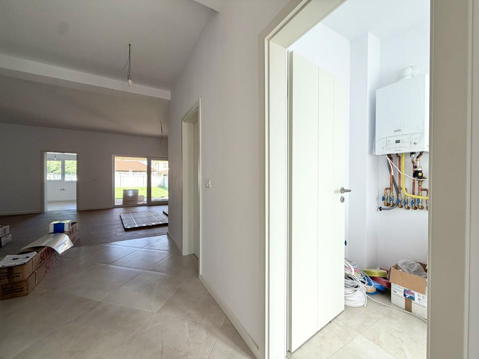 Duplex modern, 5 camere, 135 utili, 426 mp teren - Dumbravita