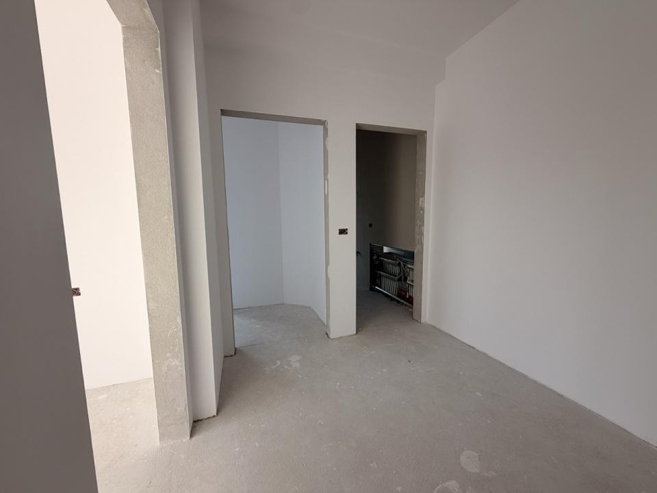 Duplex semicentral cu 4 camere - Dumbravita