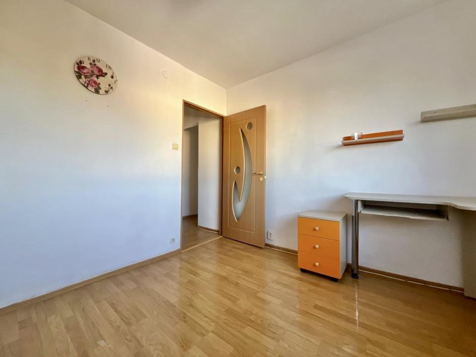  Apartament 2 camere, etaj 4, decomandat, 48 mp, zona Lipovei