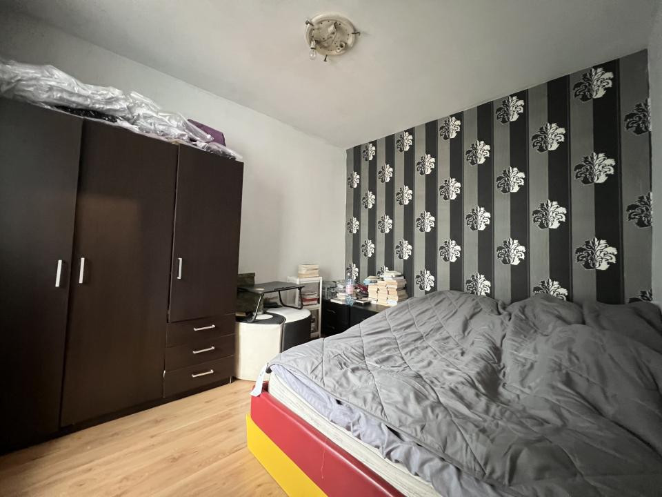 OCAZIE- Apartament 2 camere, etaj 1, 40 mp utili - Girocului