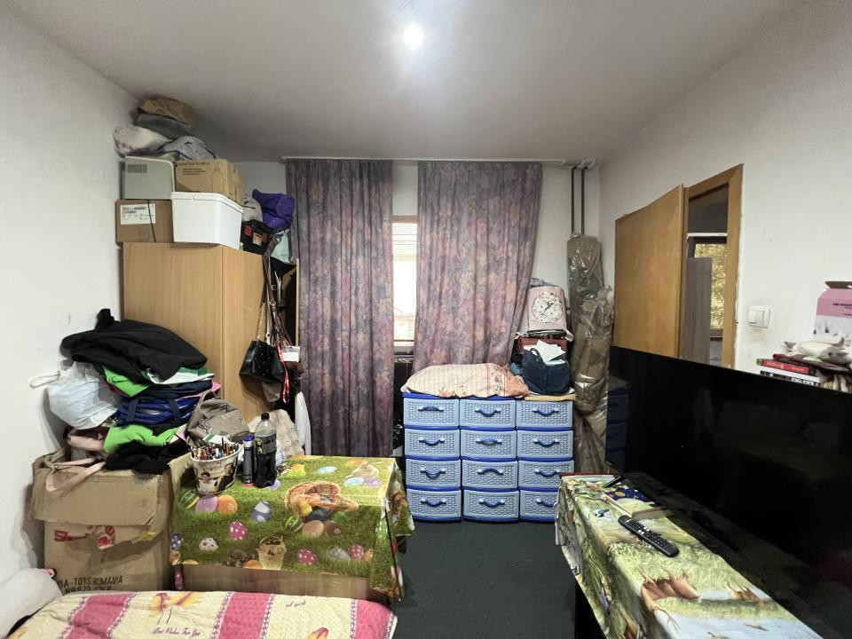 OCAZIE- Apartament 2 camere, etaj 1, 38 mp utili - Girocului