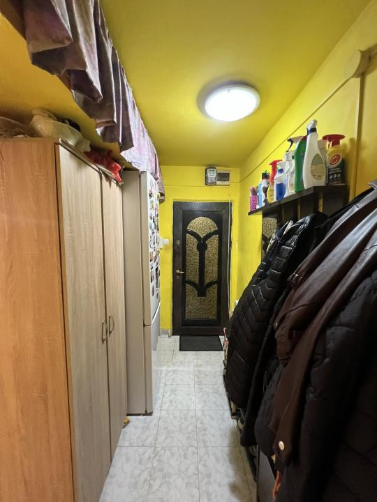 OCAZIE- Apartament 2 camere, etaj 1, 38 mp utili - Girocului