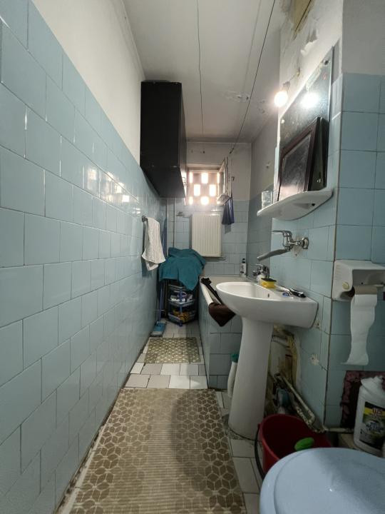 Apartament cu 3 camere, 47 mp utili, etaj 2 - zona Girocului
