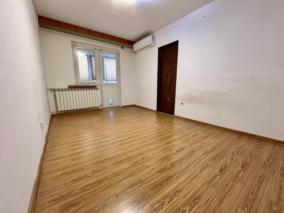Apartament cu 2 camere, 34 mp utili, etaj 4 - Zona Piata Doina