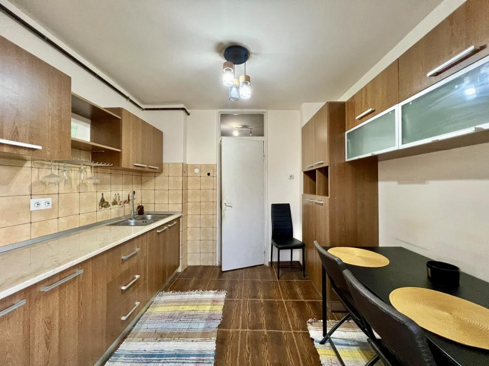  Apartament 2 camere, etaj 3, decomandat, 50mp - Zona Soarelui