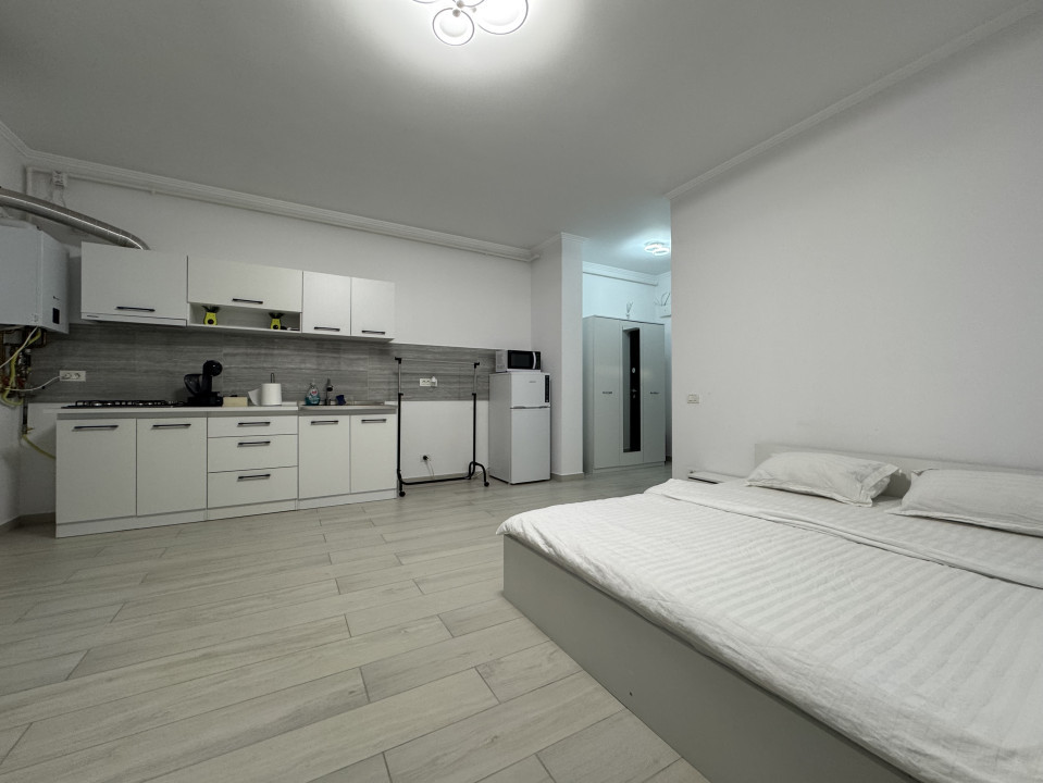 Apartament o camera, 31 mp utili ,balcon 6 mp, pozitie excelenta, zona Giroc