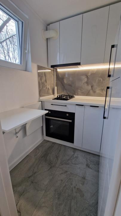 Apartament 2 camere, nedecomandat, 38 mp utili, etaj 2 - Calea Sagului
