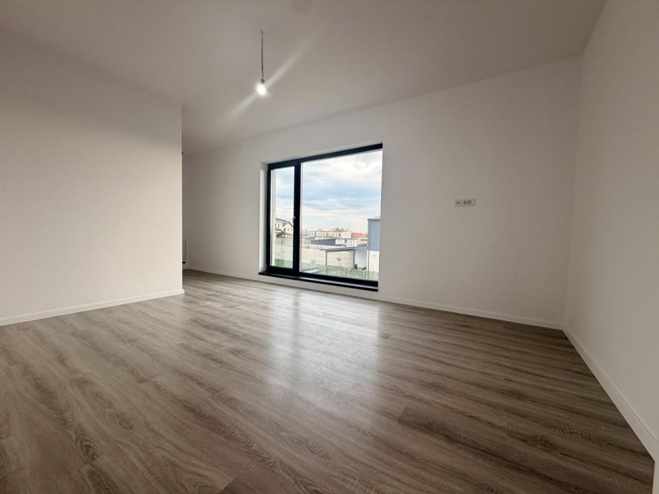 Casa individuala, design deosebit, 4 camere - Giarmata Mare