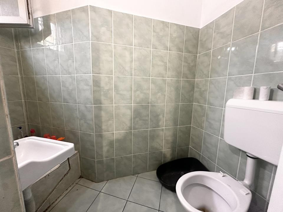 Apartament cu 4 camere, 95 mp utili - zona Calea Sagului
