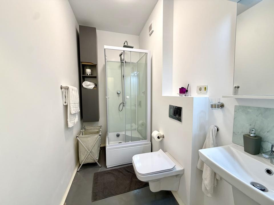 Apartament modern, 3 camere, 65 mp utili + 40 mp gradina - Vivalia