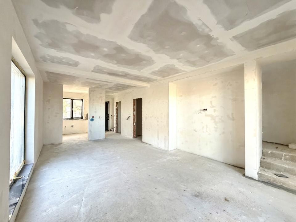 Duplex modern, 3 camere, 100 mp utili, 330 mp teren - Sanandrei