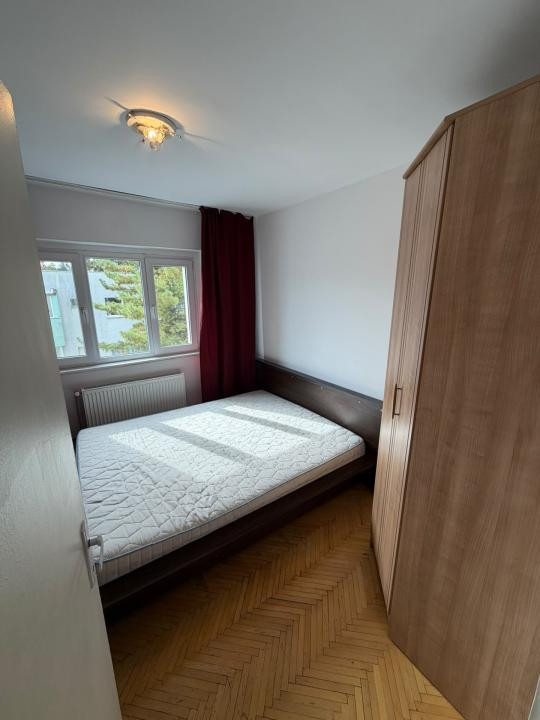 Apartament 3 camere, decomandat, 65 mp utili - Buziasului