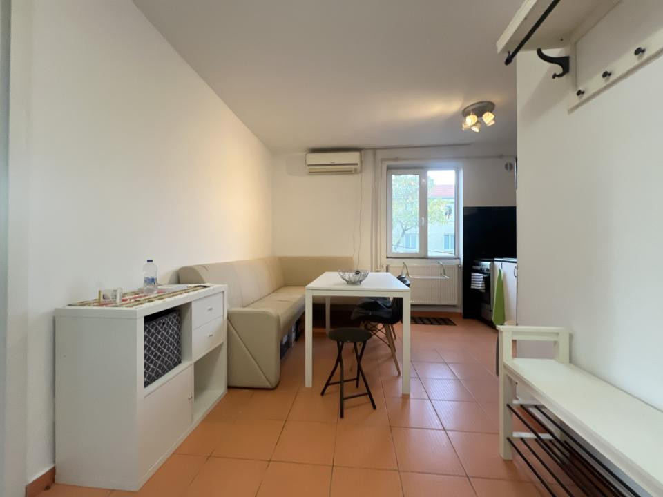 OCAZIE- Apartament 1 camera, 30 mp utili, etaj 2 - zona Brancoveanu