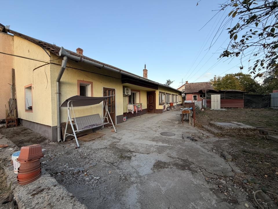 Casa individuala 116 mp utili, 708 mp teren - Zona Blascovici