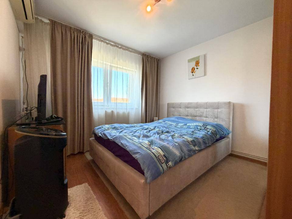 Apartament cu 2 camere,decomandat, 47 mp utili, acoperis tigla-Lipovei