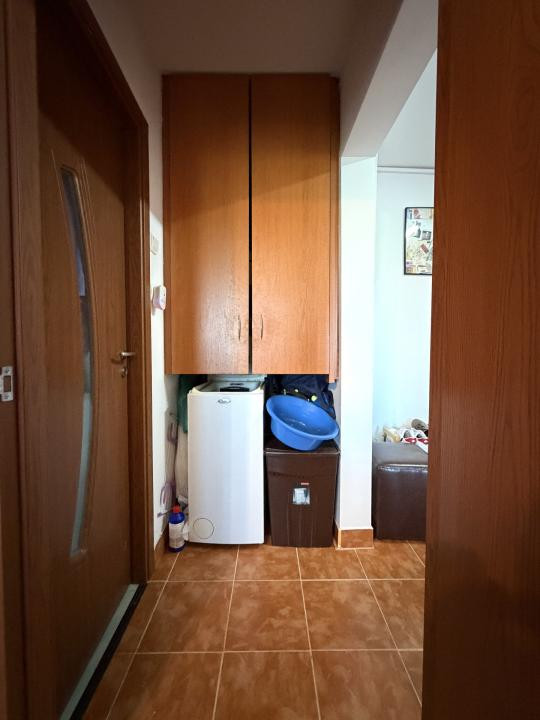 Apartament cu 2 camere,decomandat, 47 mp utili, acoperis tigla-Lipovei