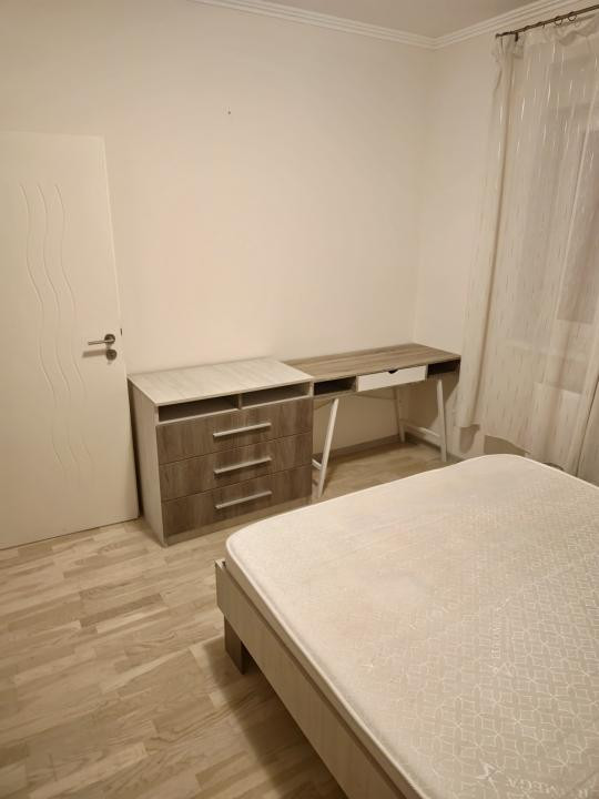 Apartament 3 camere mobilat si utilat- zona Braytim