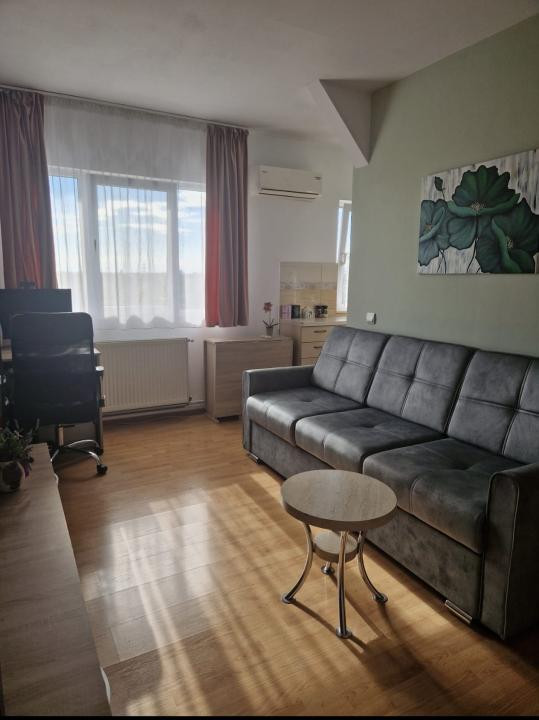 Apartament cu 2 camere, 33 mp utili - Piata Doina