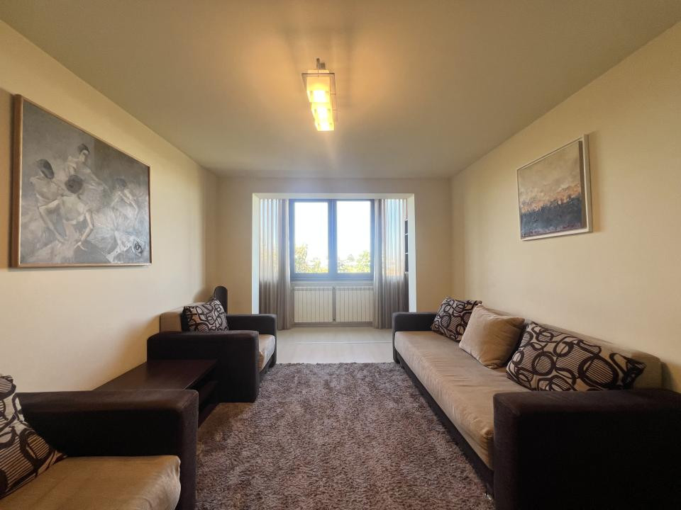 Apartament modern, 3 camere, 62 mp utili, decomandat - zona Popa Sapca