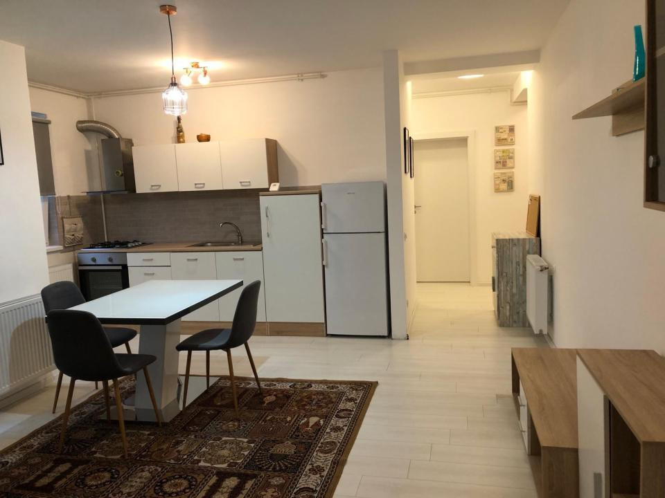 Apartament 2 camere, decomandat, 49mp utili, etaj 1, loc de parcare - Giroc