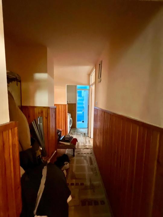  Apartament 4 camere, decomandat, 76mp utili, etaj 1 - Zona Soarelui