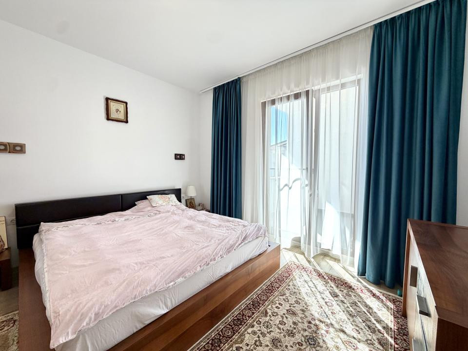 Triplex premium, 4 camere, 110 mp utili, 206 mp teren - Dumbravita 